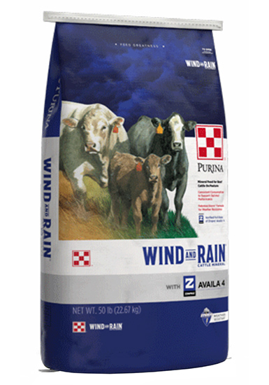 Purina® Wind and Rain® All Season Complete Availa® 4 Cattle Mineral