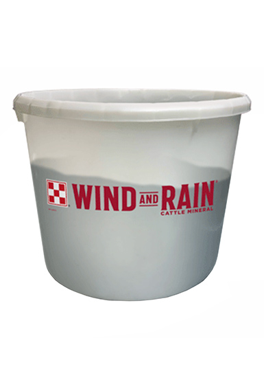 Purina® Wind and Rain® Mineral Tub Purina® Wind and Rain® Mineral Tub