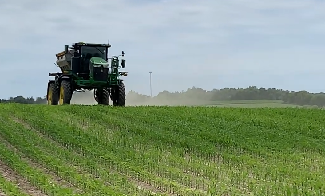 It's topdress time!