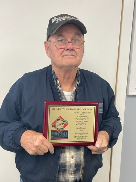 Federated employee Larry Lindquist inducted into MN softball hall of fame.