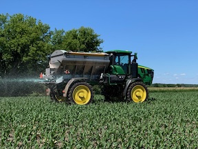 Tissue sampling determines need for additional mid-season fertilizer