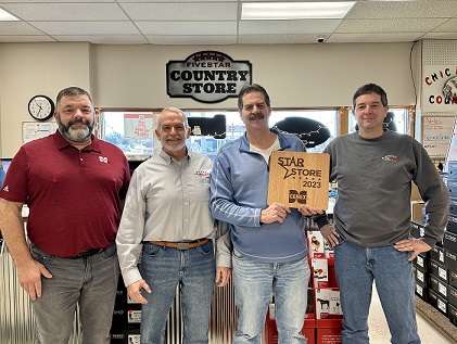 Cenex presenting Five Star Country Store with 2023 Star Store Award
