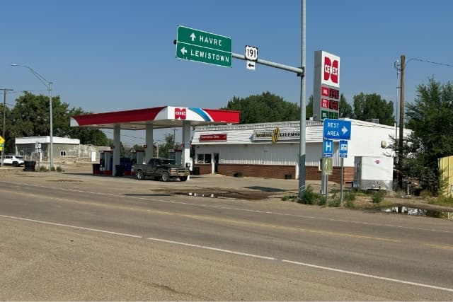 Malta, Montana Convenience Store