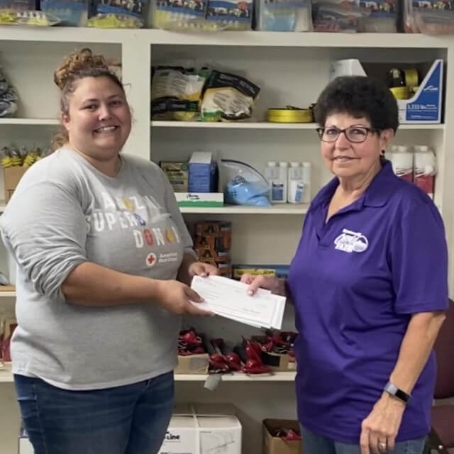 Midway Coop Donates to Russell County Free Fair