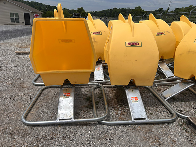 Herdsman Mineral Feeders 1