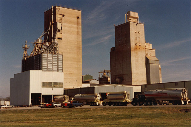 LaVergne Feed Mill image 1