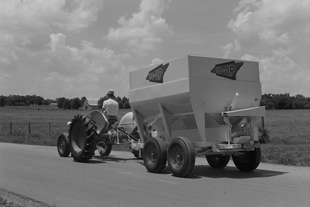 Co-op tractor pulling 